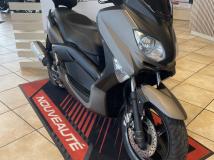 YAMAHA XMAX 125