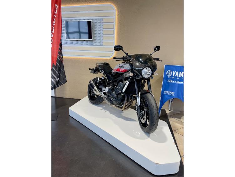 YAMAHA XSR 900 ABARTH