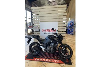 YAMAHA MT-03